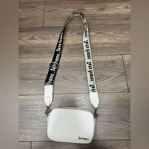 iets frans camera bag 4.5x7”